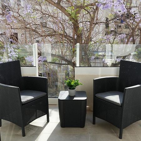 Homega - City Center New Apartment Bari Extérieur photo