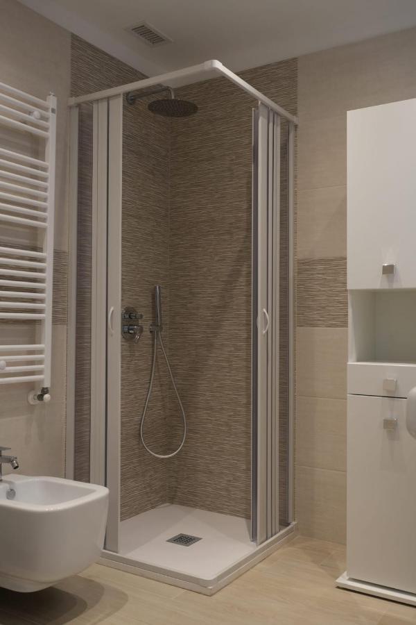 Homega - City Center New Apartment Bari Extérieur photo