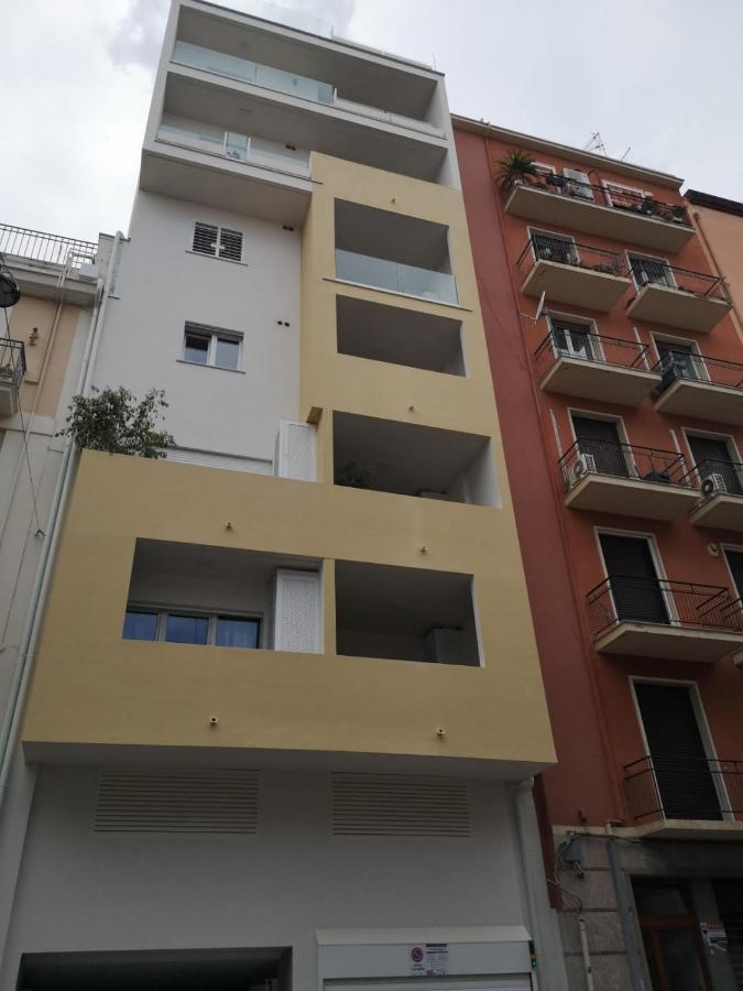 Homega - City Center New Apartment Bari Extérieur photo